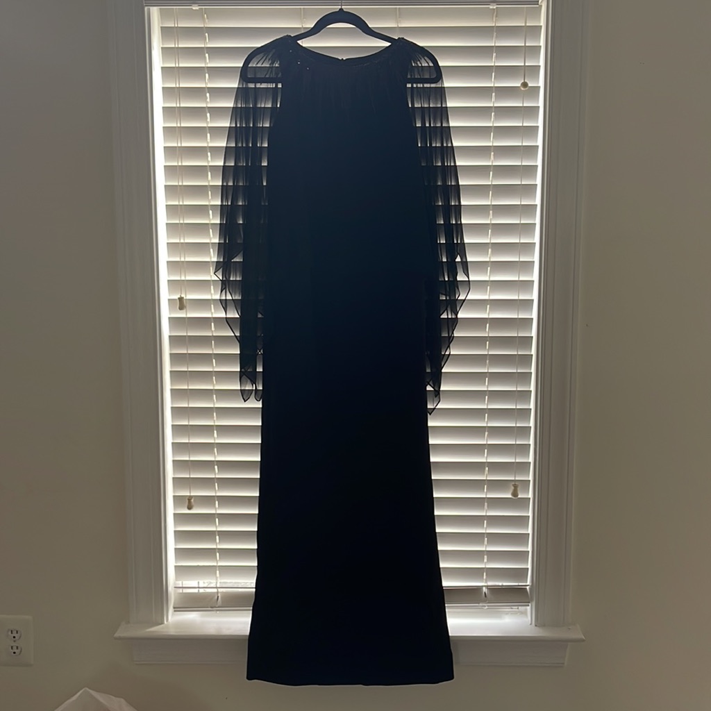 Teri Jon By Rickie Freeman Black Chiffon Overlay Capelet Gown Dress - 6
